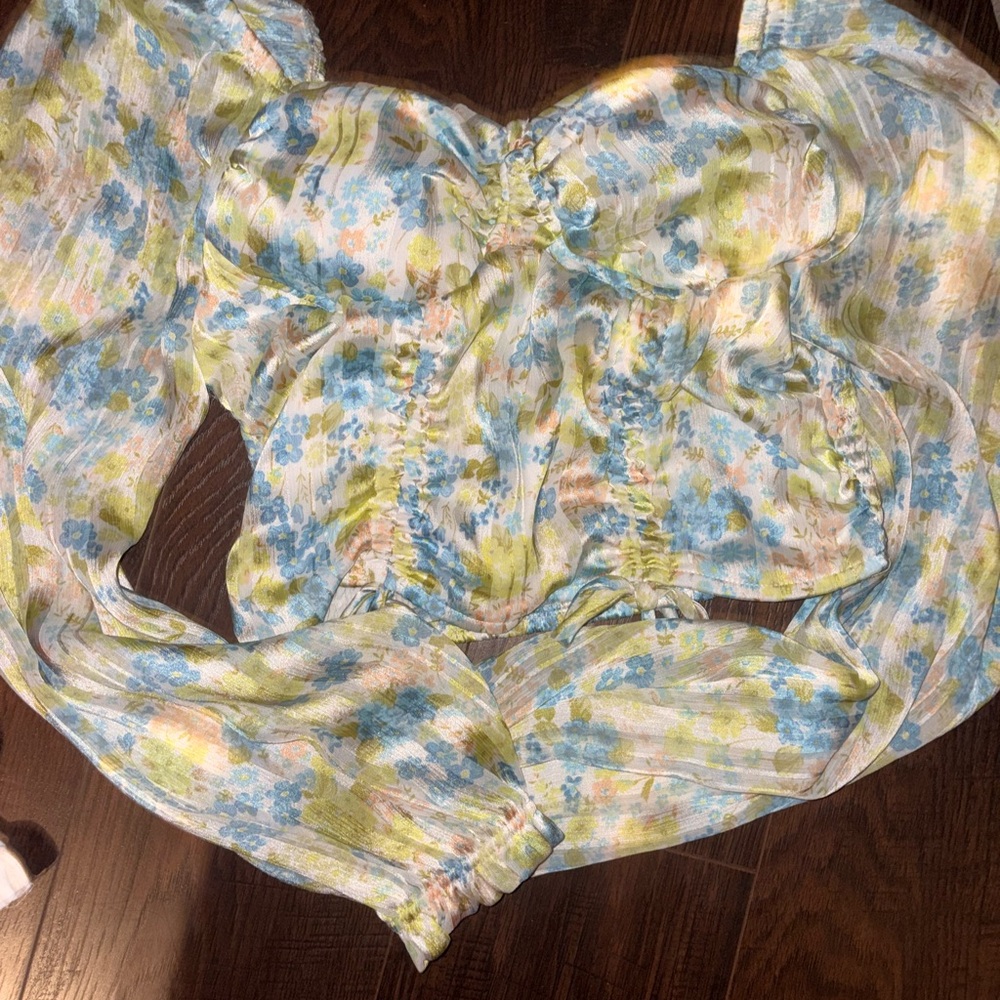 Floral Off-Shoulder Crop Top